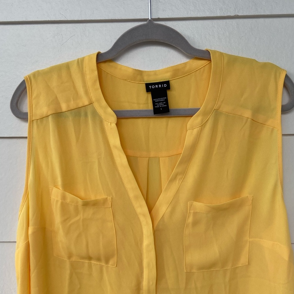 Torrid Harper Yellow Georgette Sleeveless Tank 1X - Picture 3 of 8